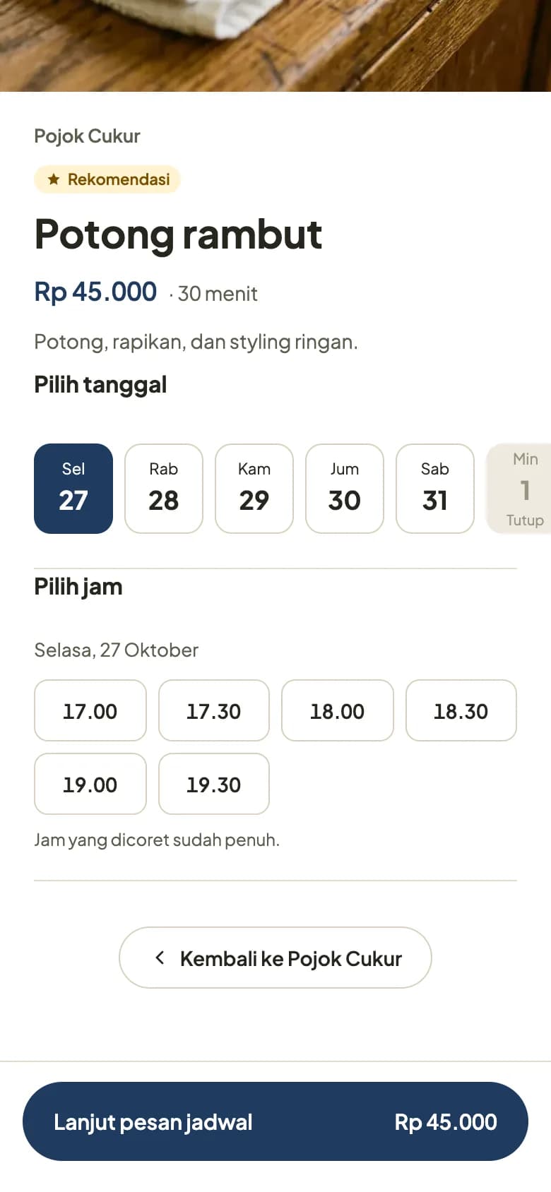 Halaman toko contoh Pojok Cukur di HP.
